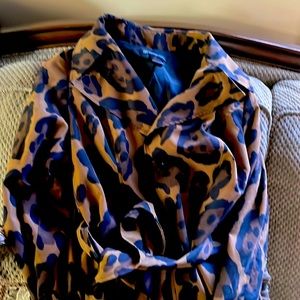 rain coat light and pretty animal print